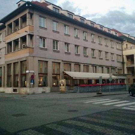 Hotel Narodny Dom Banska Bystrica Luaran gambar