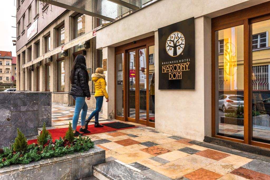 Hotel Narodny Dom Banska Bystrica Luaran gambar